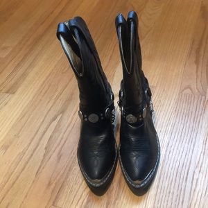 Black cowboy boots